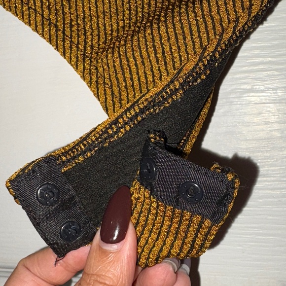 DYNAMITE One Shoulder Bodysuit - Picture 5 of 7